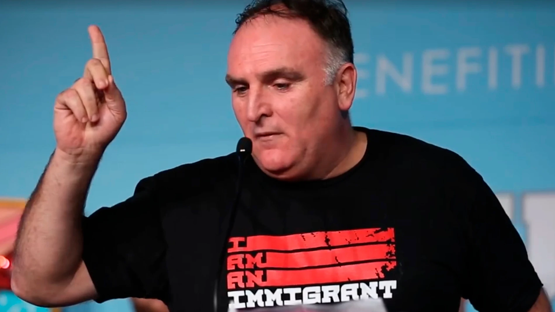 El chef José Andrés durante el discurso El chef José Andrés durante el discurso