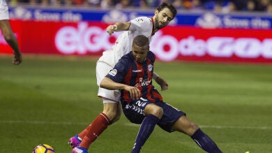 El Sevilla se descuelga de la Liga tras empatar en Mendizorroza