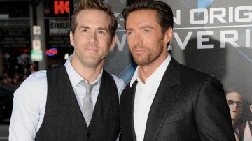Ryan Reynolds junto a Hugh Jackman