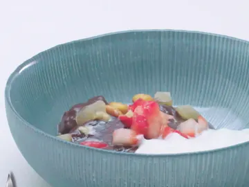 Flan de cacao con yogur y kikos Flan de cacao con yogur y kikos