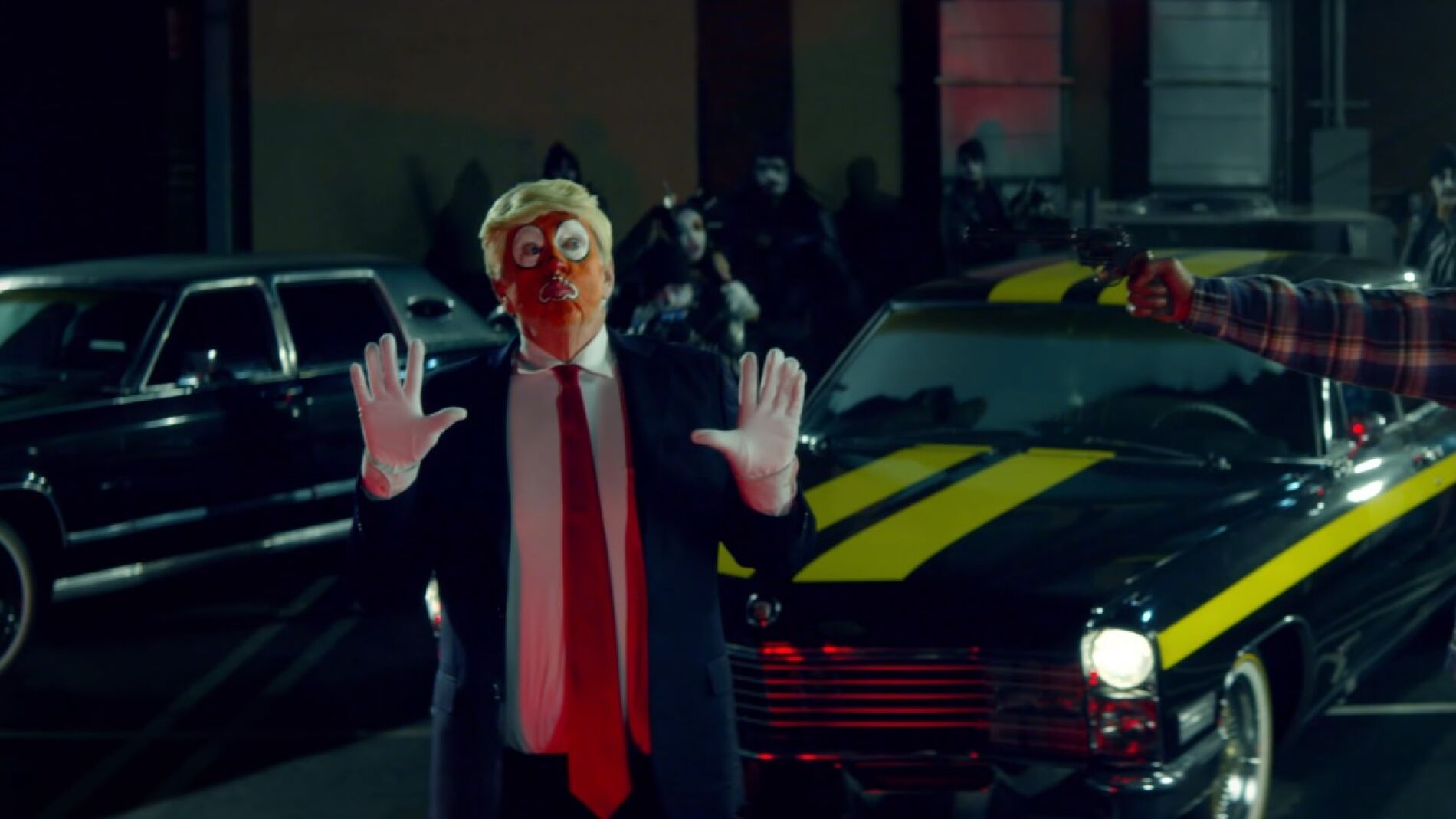 Snoop Dogg 'dispara' a Trump en su videoclip