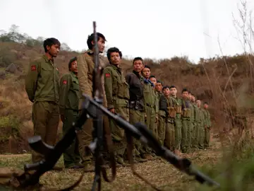 Ejército de la Alianza Democrática Nacional de Myanmar Ejército de la Alianza Democrática Nacional de Myanmar