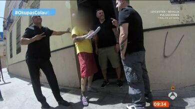 Polémica por una empresa que se encarga de 'desokupar' viviendas por encargo en Barcelona