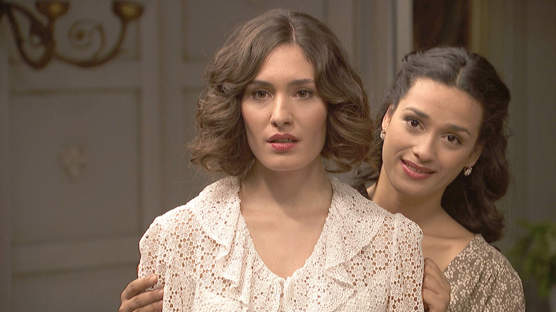Camila se queda sin palabras al ver a la nueva Beatriz