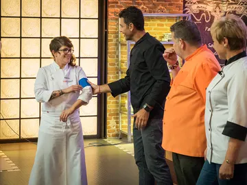 Rakel consigue la inmunidad tras elaborar un plato espectacular Rakel consigue la inmunidad tras elaborar un plato espectacular