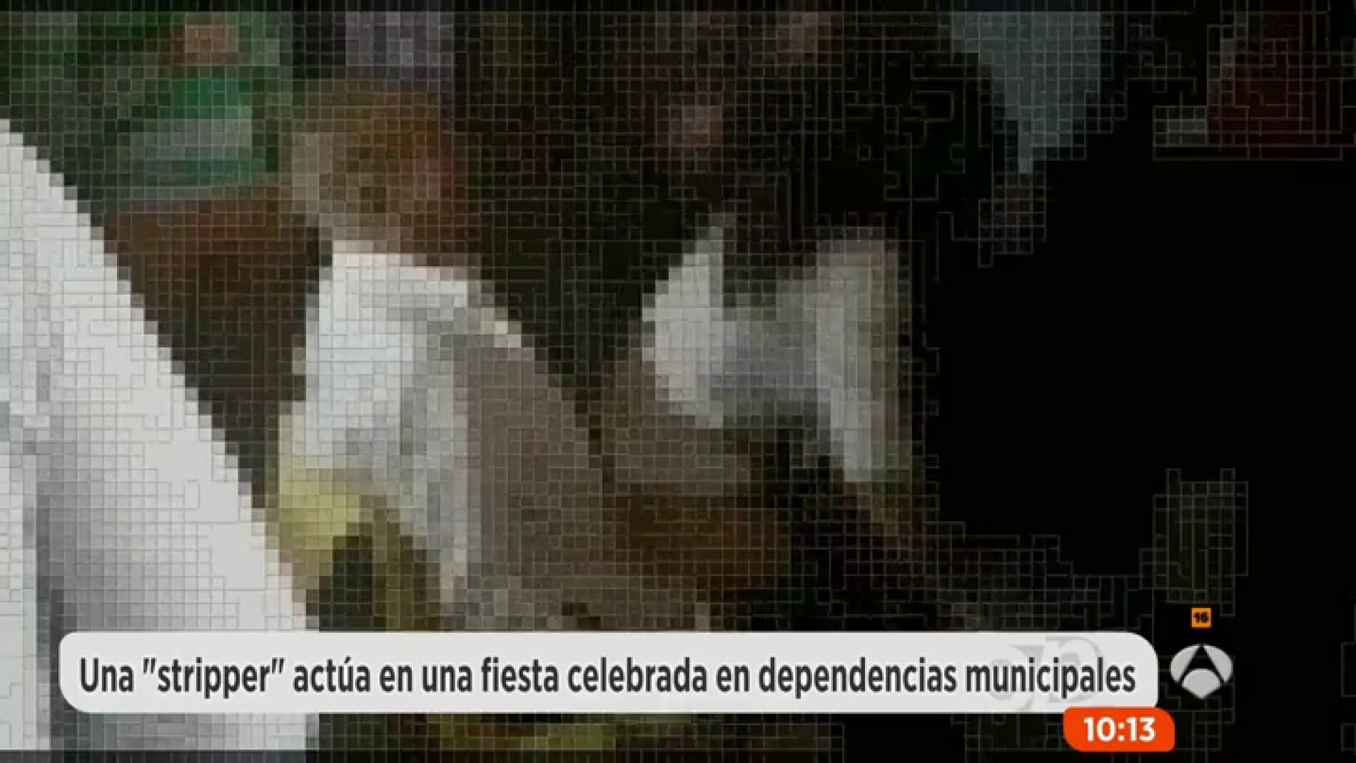 Frame 38.102777 de: Stripper Alcala de Henares