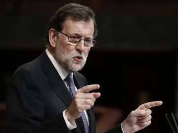 Mariano Rajoy, durante su intervención ante el pleno del Congreso donde expone las conclusiones del último Consejo Europeo Mariano Rajoy, durante su intervención ante el pleno del Congreso donde expone las conclusiones del último Consejo Europeo