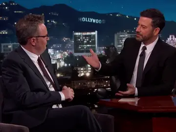 Frame 74.252319 de: Matthew Perry de 'Friends' pegó una paliza al primer ministro de Canadá, Justin Trudeau Frame 74.252319 de: Matthew Perry de 'Friends' pegó una paliza al primer ministro de Canadá, Justin Trudeau