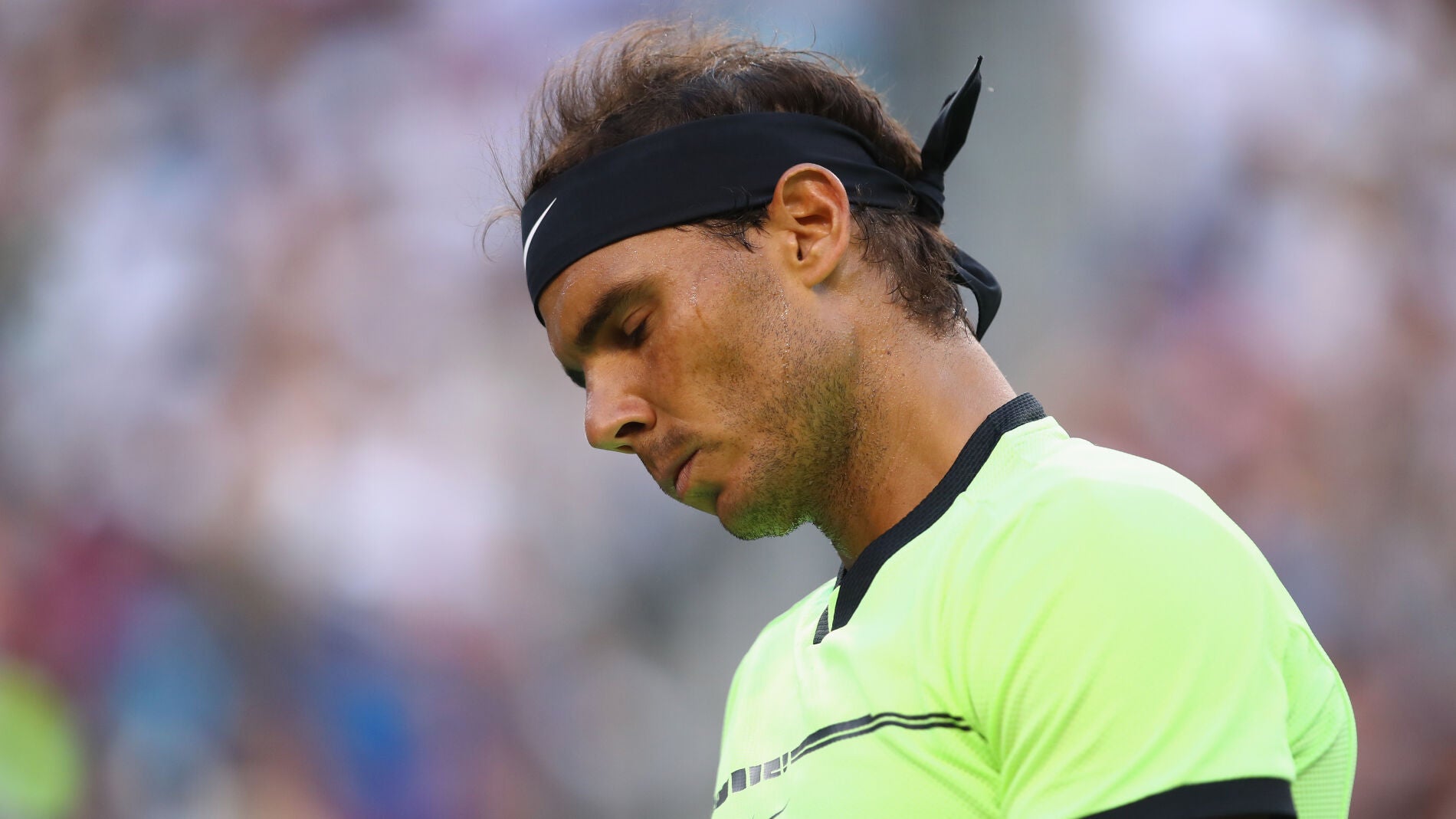 Rafa Nadal se lamenta tras perder el partido