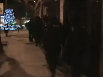 Frame 1.038285 de: 48 detenidos y 600 joyas recuperadas en macrorredada contra bandas georgianas Frame 1.038285 de: 48 detenidos y 600 joyas recuperadas en macrorredada contra bandas georgianas