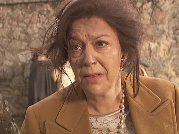 Raimundo, sepultado bajo los escombros de la iglesia Raimundo, sepultado bajo los escombros de la iglesia