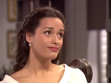 Lucía se desnudará para una sesión de fotos de Nicolás Lucía se desnudará para una sesión de fotos de Nicolás