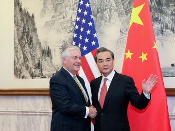 Rex Tillerson y Wang Yi