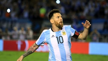 Messi celebra un gol con Argentina