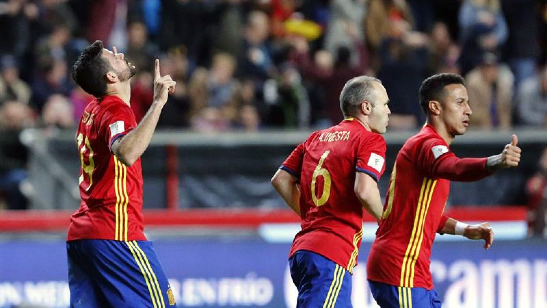 Espa&ntilde;a celebra el gol de Diego Costa