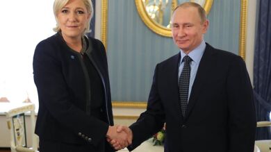 Reunión sorpresa entre Putin y Le Pen a un mes de las elecciones francesas 