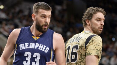 Los Spurs de Pau Gasol vencen a los Grizzlies de Marc en una nueva derrota de los Knicks de Hernangómez