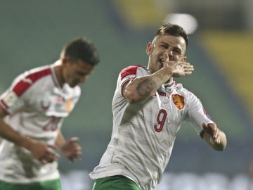Bulgaria celebra un gol