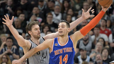 Pau Gasol se lleva el duelo ante Hernangómez en una jornada con triunfo de Ibaka y derrota de Rubio