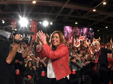 Susana Díaz anuncia su candidatura Susana Díaz anuncia su candidatura