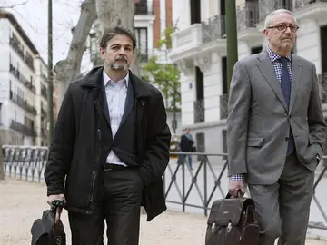 Oriol Pujol, acompañado de su abogado, Xavier Melero Oriol Pujol, acompañado de su abogado, Xavier Melero