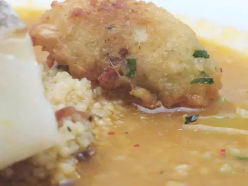 Bacalao confitado con cous cous y falafel Bacalao confitado con cous cous y falafel
