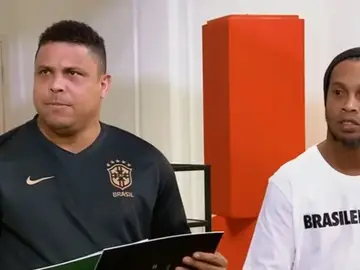 Ronaldo y Ronaldinho respondiendo al divertido test Ronaldo y Ronaldinho respondiendo al divertido test