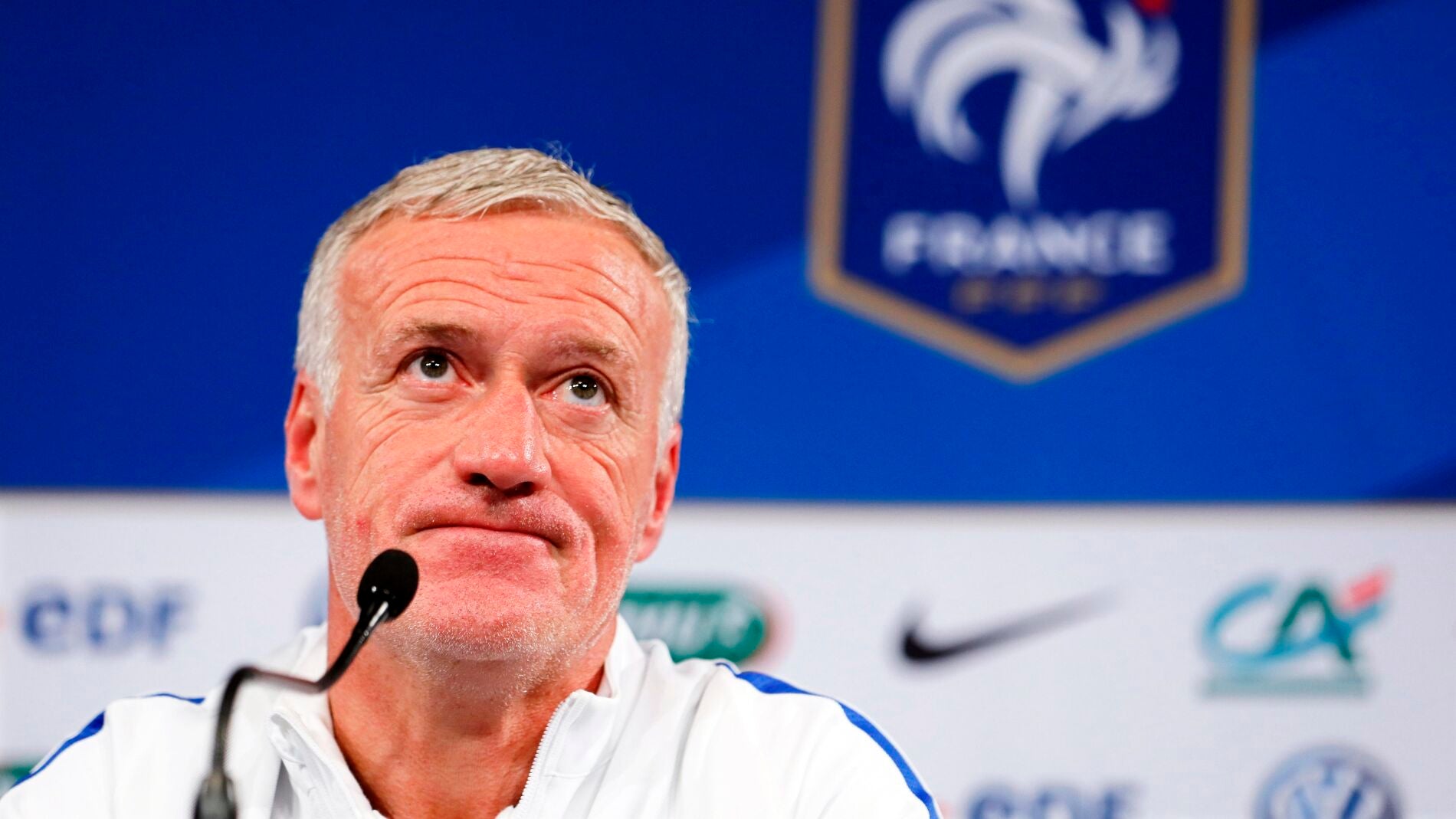 Didier Deschamps en rueda de prensa