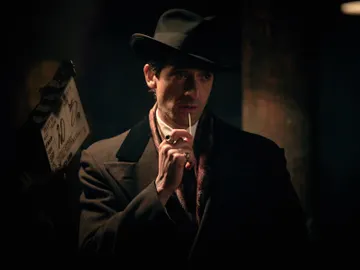 Adrien Brody en 'Peaky Blinders' Adrien Brody en 'Peaky Blinders'