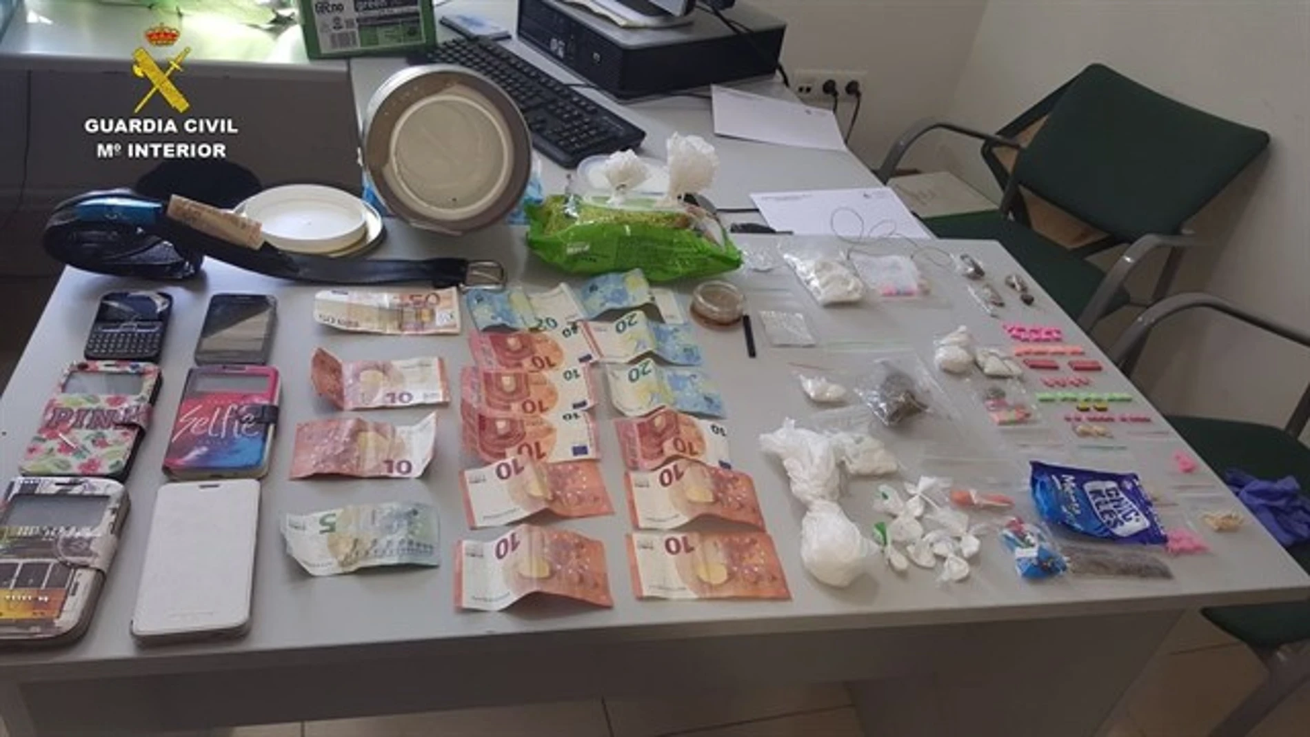 6 detenidos por delito contra la salud pública 6 detenidos por delito contra la salud pública