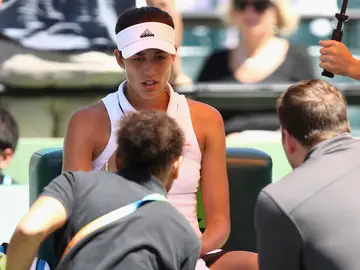 Garbiñe Muguruza, hablando con los médicos del Open de Miami Garbiñe Muguruza, hablando con los médicos del Open de Miami