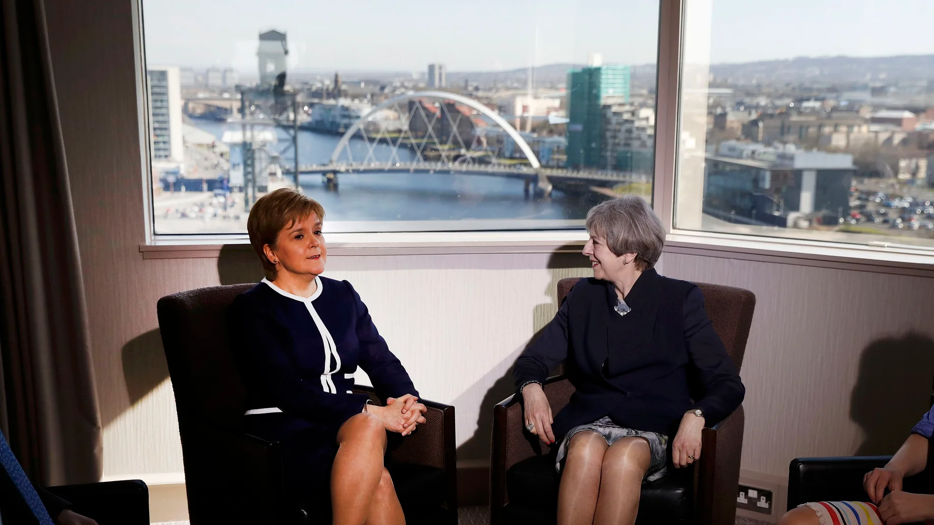 La primera ministra del Reino Unido, Theresa May, junto con la ministra principal escocesa, Nicola Sturgeon La primera ministra del Reino Unido, Theresa May, junto con la ministra principal escocesa, Nicola Sturgeon