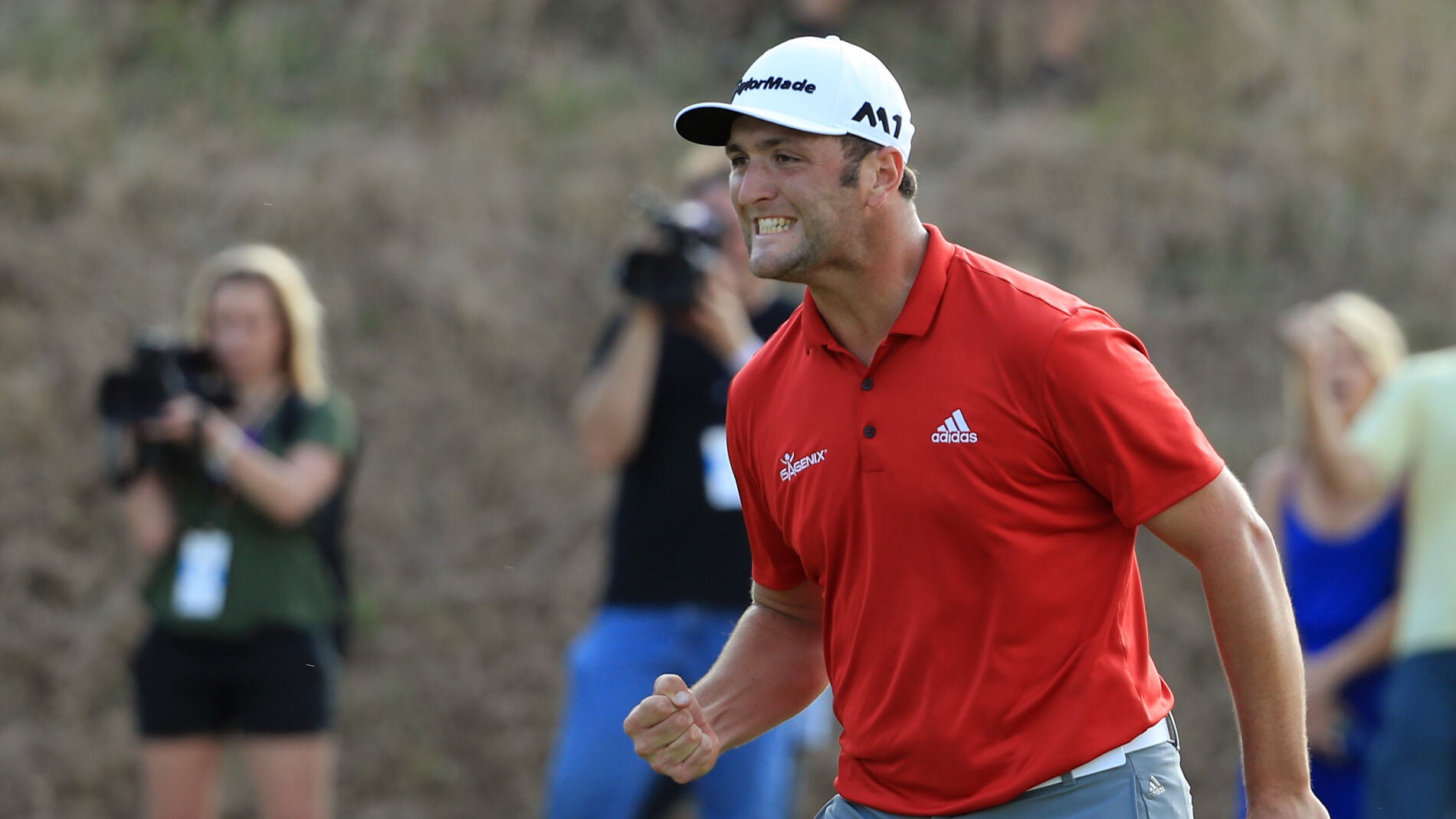 Jon Rahm celebrando un hoyo