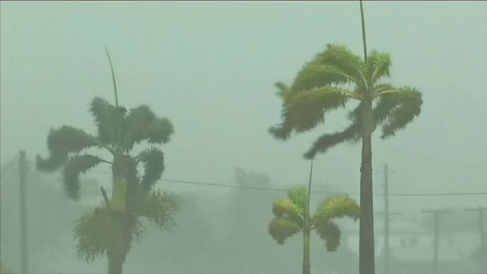 El ciclón Debbie pierde fuerza tras causar miles de evacuados en Australia