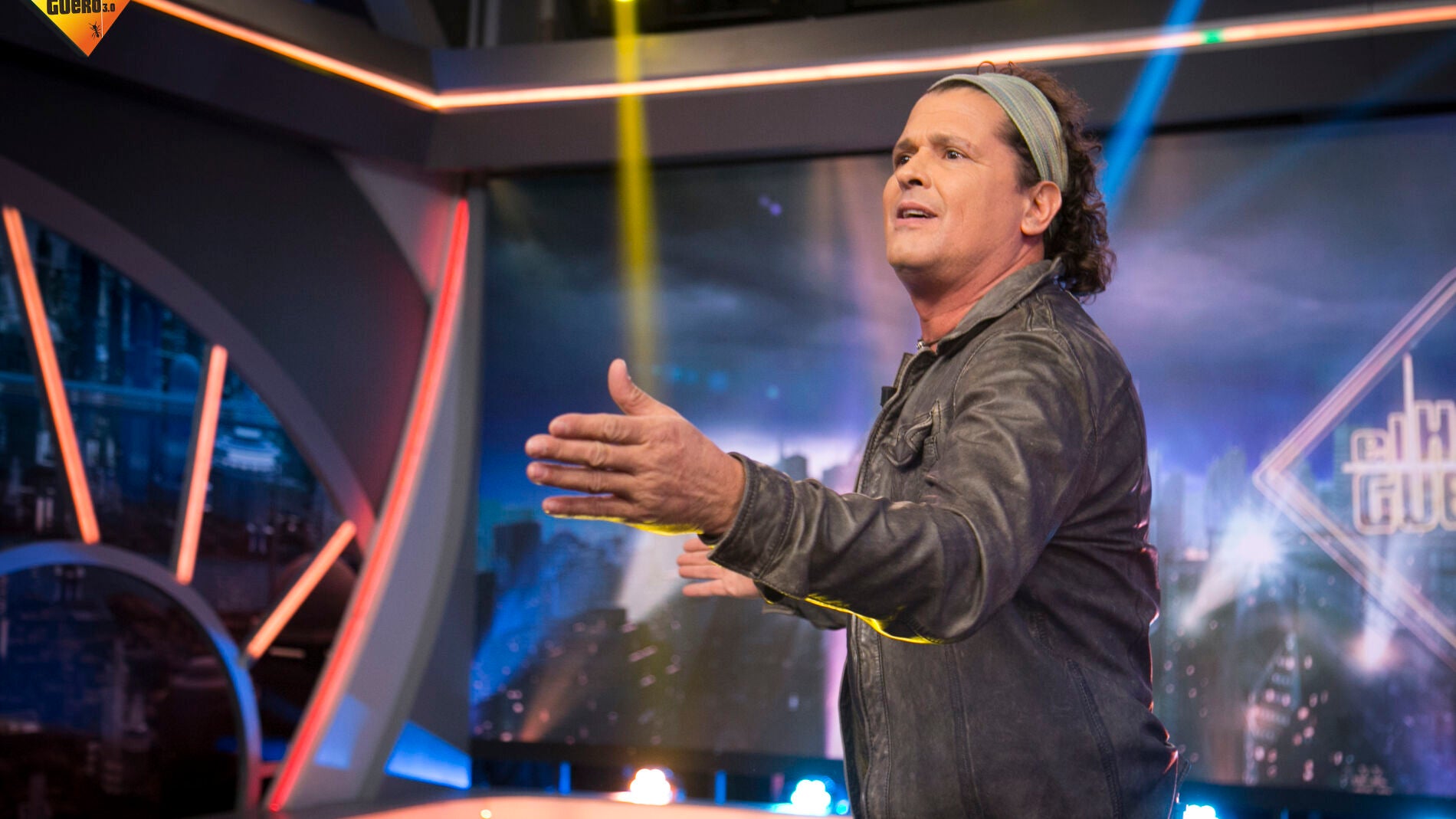 Carlos Vives se viene arriba con su nuevo tema, 'Al filo de tu amor'