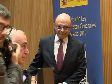 Frame 14.031831 de: El gobierno sigue negociando los seis votos que necesita Frame 14.031831 de: El gobierno sigue negociando los seis votos que necesita