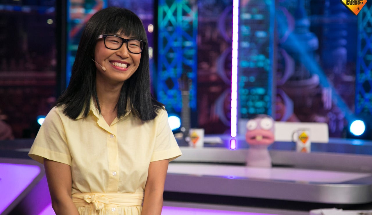 Álex González trata de seducir a Yibing