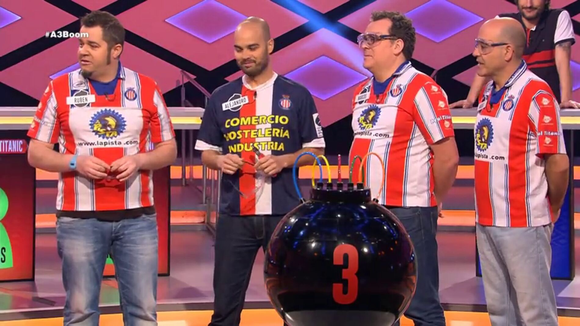 Frame 7.639047 de: Hablando asturiano