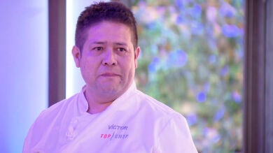 Víctor se emociona al recordar a su abuela 