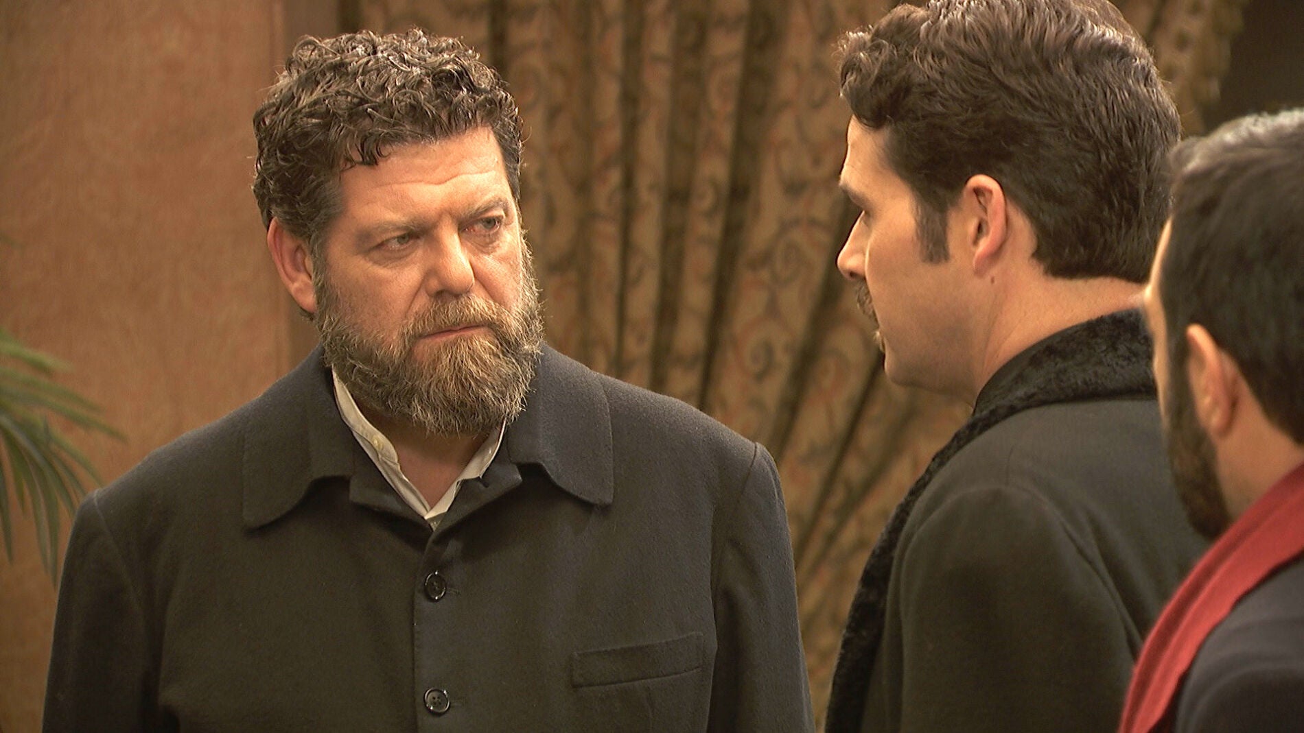 Mauricio a Garrigues: "Le sacar&eacute; a patadas de esta casa"