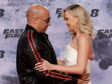 Vin Diesel y Charlize Theron en Berlín Vin Diesel y Charlize Theron en Berlín