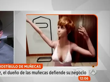 Frame 570.066367 de: dolls Frame 570.066367 de: dolls