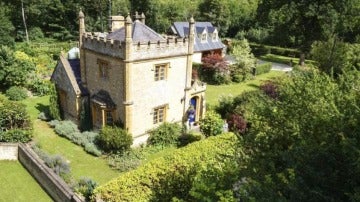 El castillo más pequeño de Gran Bretaña puesto en venta 