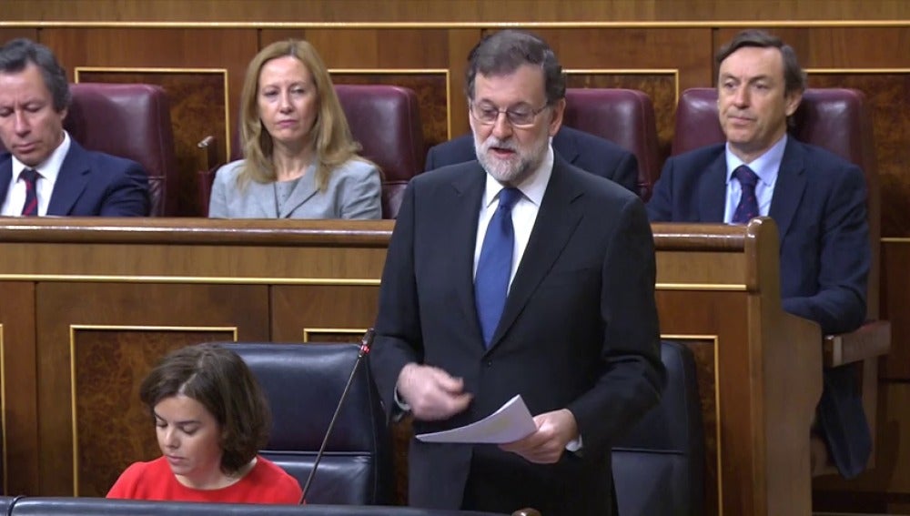Frame 58.001777 de: Rajoy garantiza información continua al Congreso sobre evolución del "brexit"