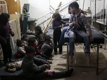 Niños afectados por el ataque químico en Siria Niños afectados por el ataque químico en Siria