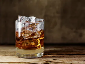 Una copa de whisky Una copa de whisky