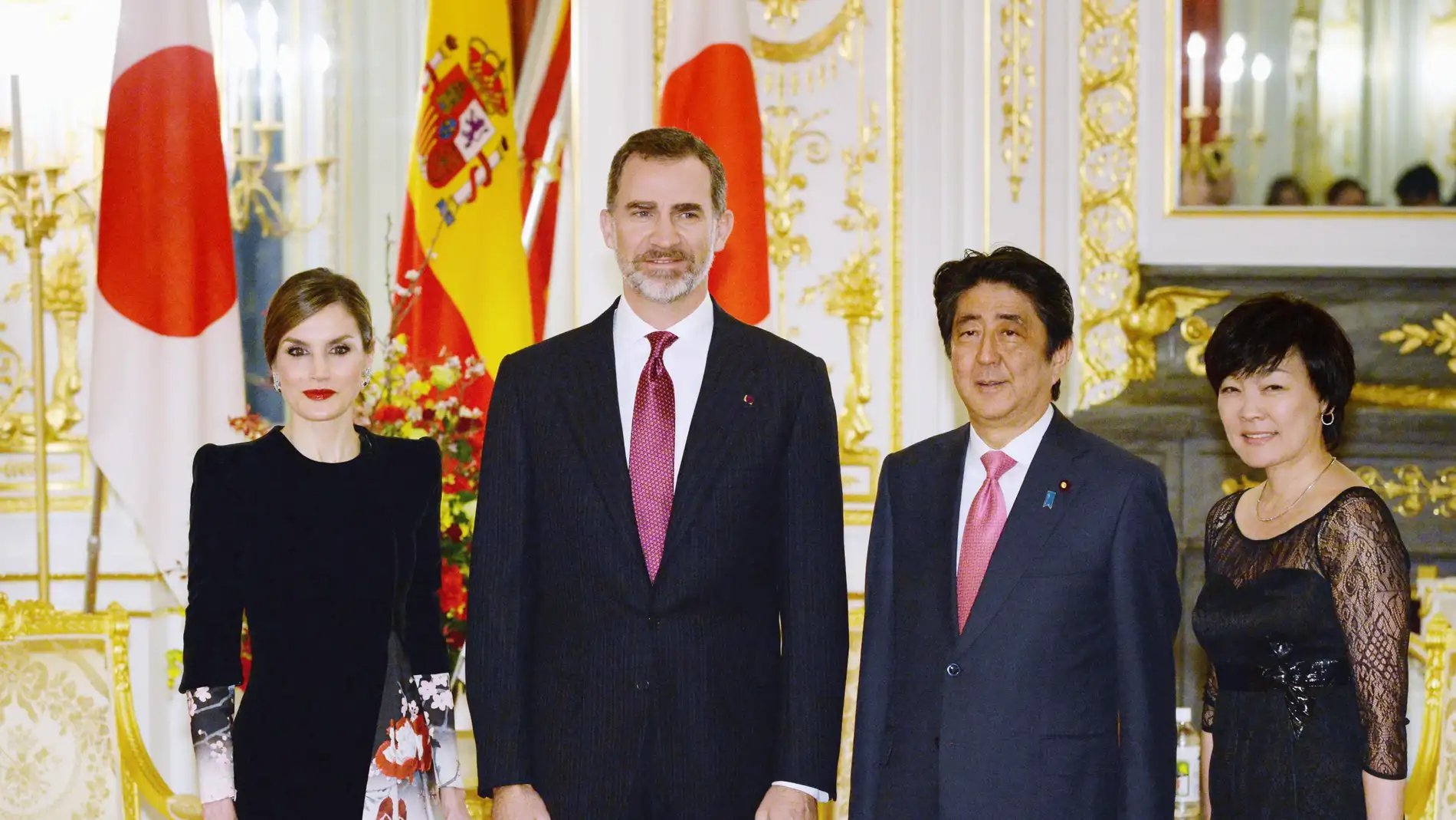 Los Reyes de España durante su visita a Japón