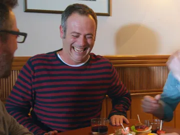 Las tomas falsas protagonizadas por Jozé y la cuadrilla Las tomas falsas protagonizadas por Jozé y la cuadrilla