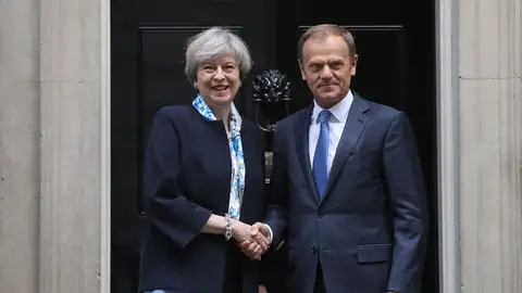 Theresa May y Donald Tusk Theresa May y Donald Tusk