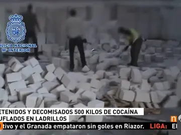 Frame 22.694285 de: COCAINA Frame 22.694285 de: COCAINA